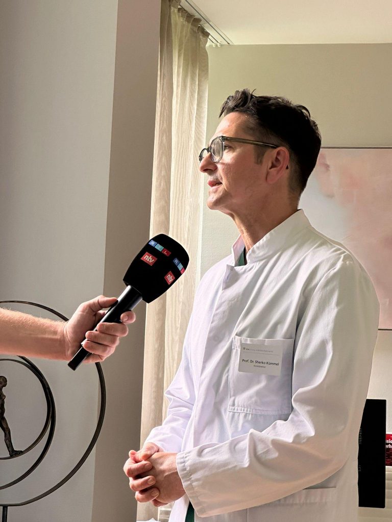 Prof. Sherko Kuemmel