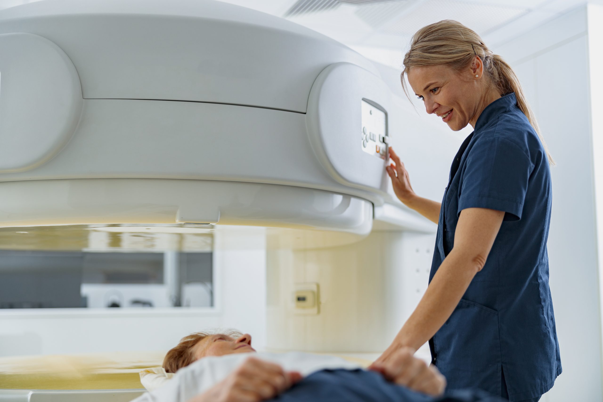 radiologist-controls-mri-or-ct-or-pet-scan-with-fe-2023-11-27-05-18-23-utc-scaled.jpg